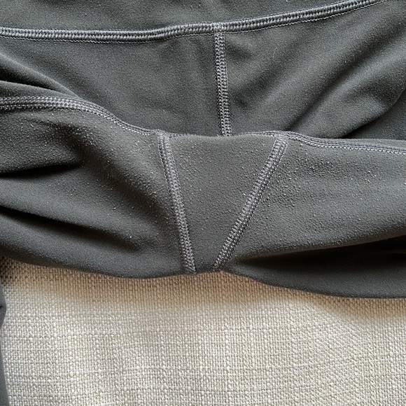 Athleta Elation 7/8 Tight in Gray - Picture 2 of 4